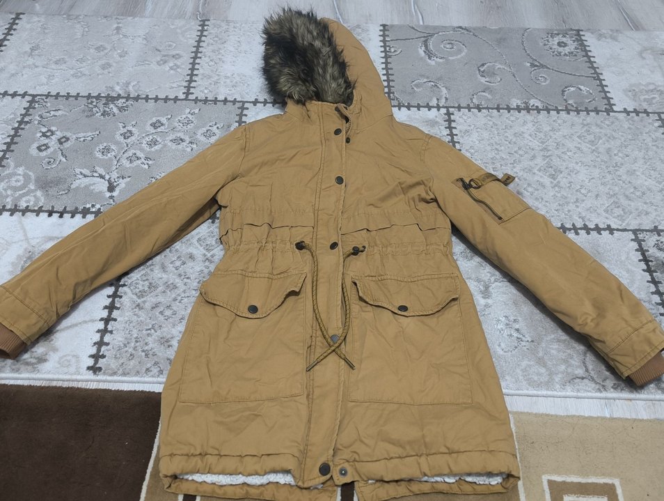 Kürklü Bej Kadın Kışlık Mont - Görsel 2