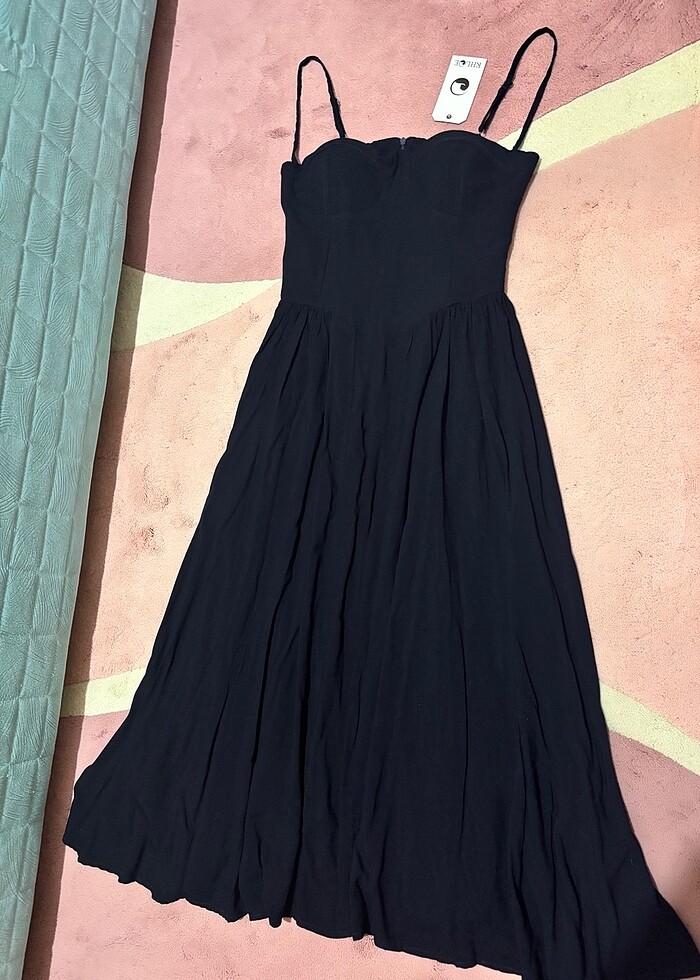 Uzun sevilla elbise - Görsel 3