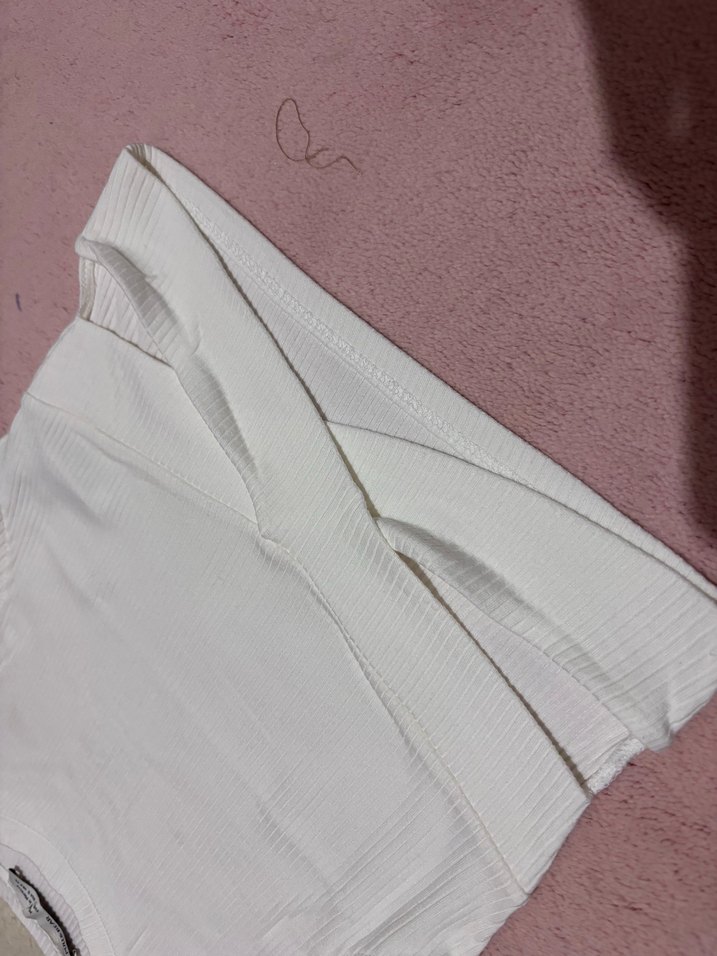 Beyaz Mini Hamile ve Emzirme Üstü - Görsel 2