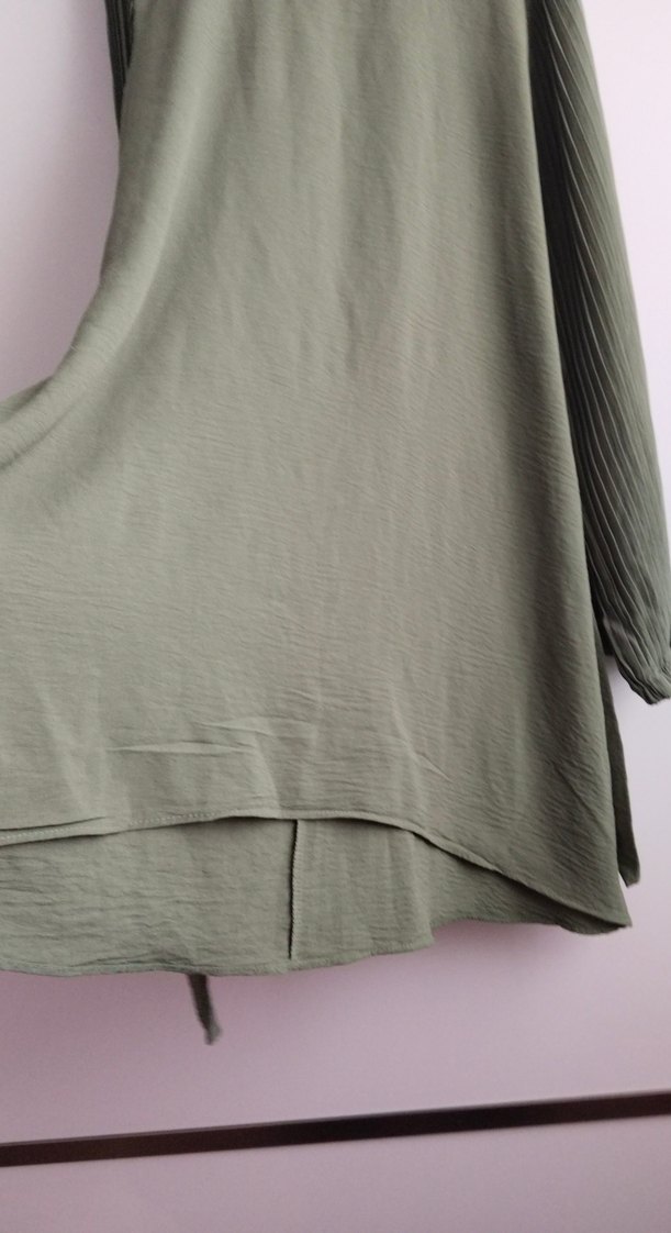 Uzun Kollu Piliseli Kadın Tunik çağla yeşili yepyeni - Görsel 4