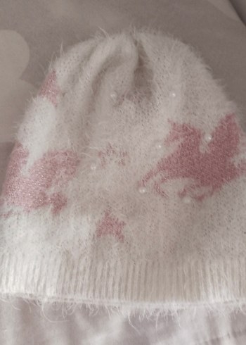 Beyaz Pembe Batik Desenli Örgü Çocuk Bere - Görsel 2