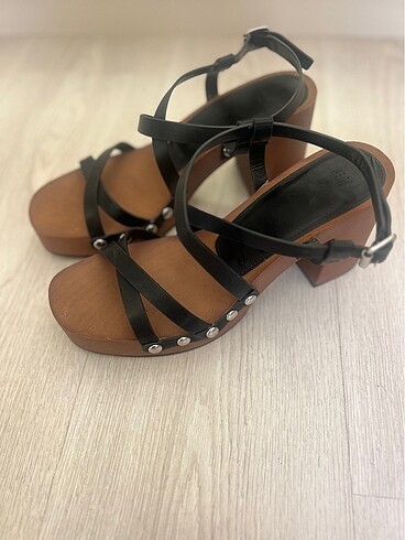 H&M blok topuklu sandalet - Görsel 10