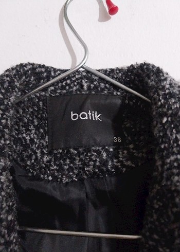 Batik Düğmeli Gri Yün Midi Kaban