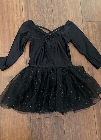 H&M 4-6 yaş Bale Kostümü