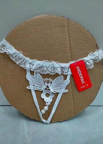 İnci tasarımlı fantazi tanga külot 
