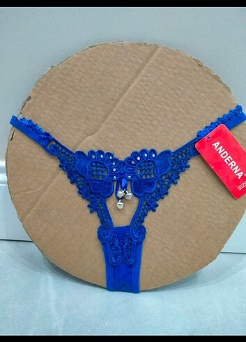 Çıngırak detaylı fantazi tanga külot 