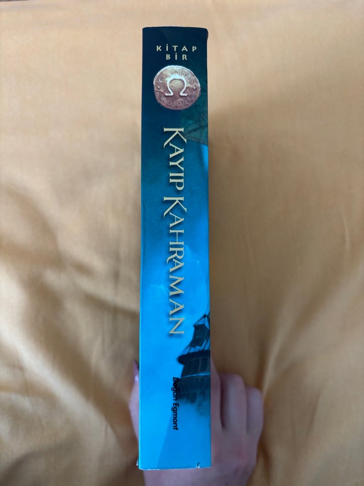 Kayıp Kahraman olimpos kahramanları - Rick Riordan - Görsel 2