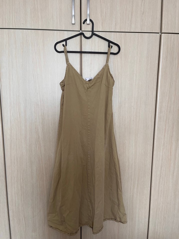 Çağla yeşili İnce Askılı Uzun Elbise - Görsel 2