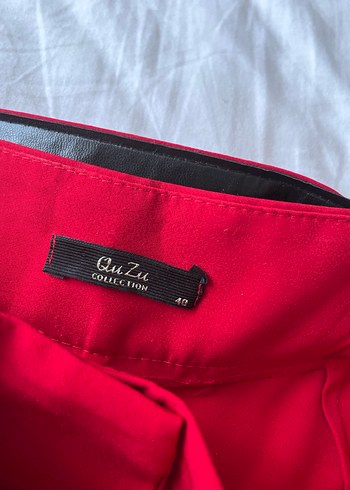 Klasik Kırmızı Düğmeli Kadın Blazer - Görsel 2