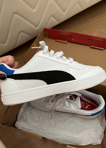 39 Beden Kadın Beyaz Puma Spor Ayakkabı Velcro Detaylı