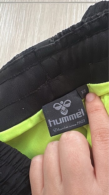 xs Beden Hummel Taytlı Şort