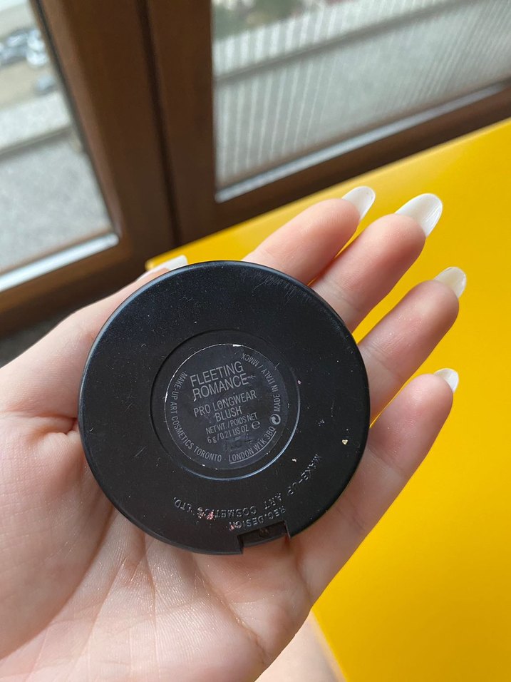 MAC Koyu Kırmızı Allık - Görsel 4