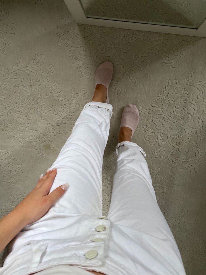 Düğmeli Beyaz Kadın Midi Kot Pantolon - Görsel 3