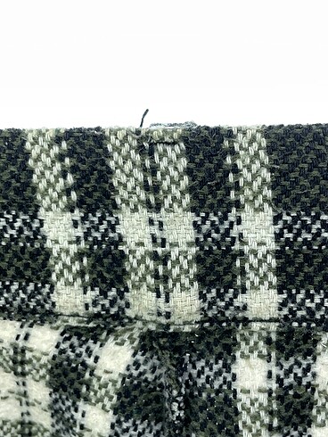 36 Beden çeşitli Renk Diğer Kumaş Pantolon %70 İndirimli.