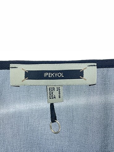 36 Beden siyah Renk ipekyol Bluz %70 İndirimli.