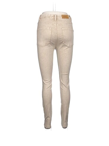 36 Beden Stradivarius Jean / Kot %70 İndirimli.