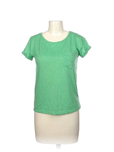 Koton T-shirt %70 İndirimli.
