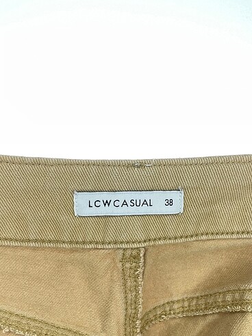 38 Beden camel Renk LC Waikiki Jean / Kot %70 İndirimli.