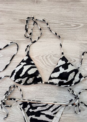 xs Beden Oysho bikini takımı