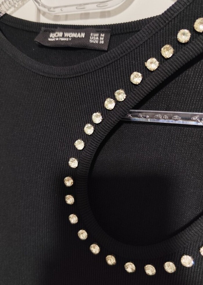 Dekolteli elbise - Görsel 3