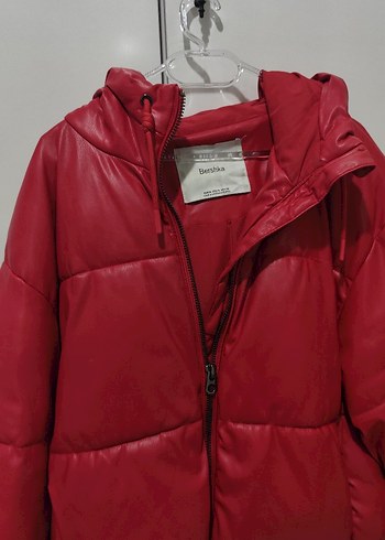 Bershka Deri şişme mont - Görsel 4