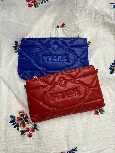 Prada Çanta