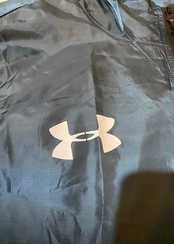 Under Armour yağmurluk - Görsel 2