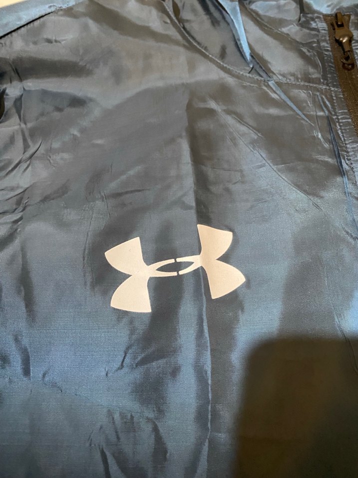Under Armour yağmurluk - Görsel 2