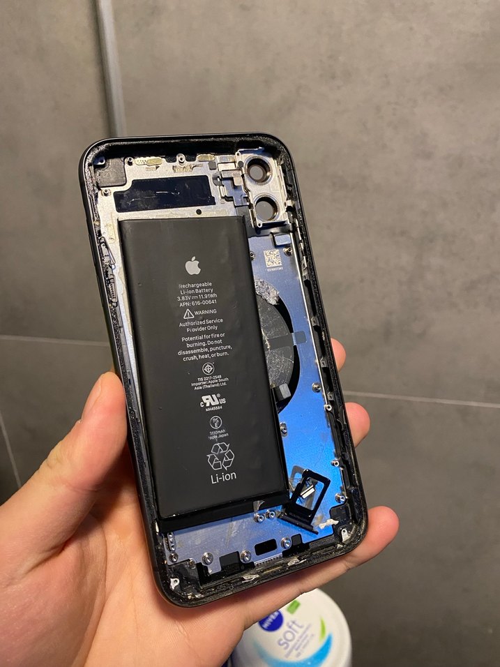 İPhone 11 Orjinal çıkma kasa ve pil - Görsel 2