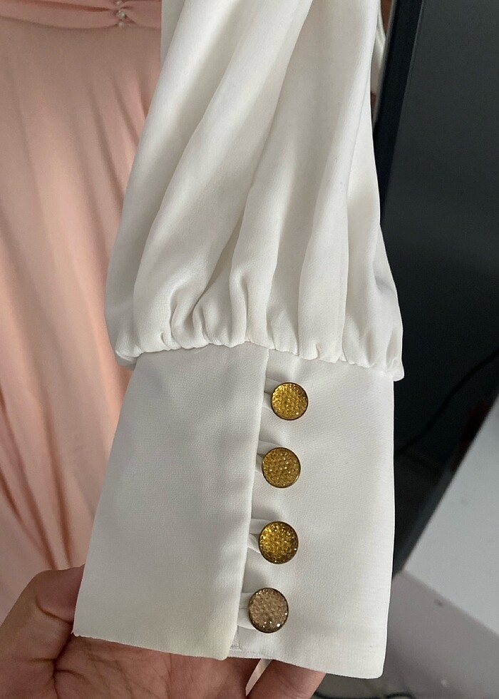 Uzun pembe kemer detaylı abiye - Görsel 4