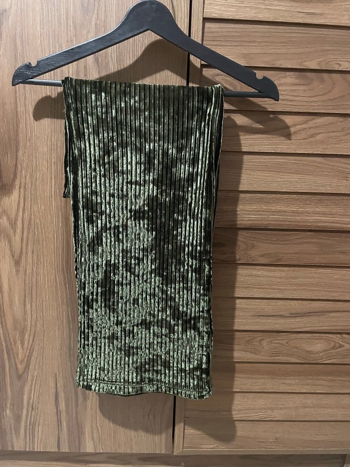 Kadın Yeşil Piliseli Rahat Kumaş Pantolon - Görsel 3