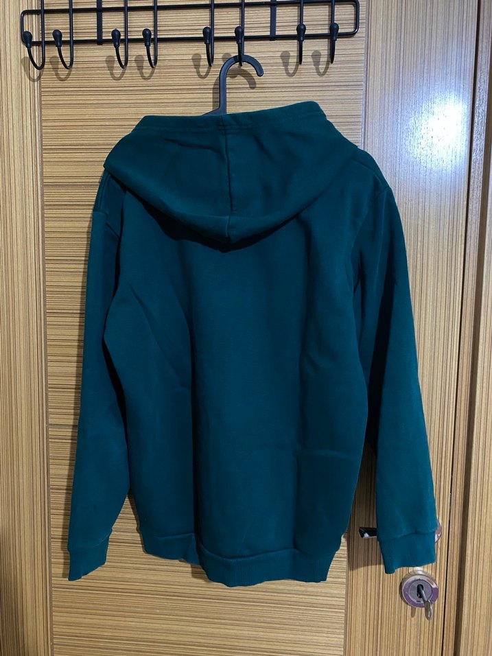 Yeşil sweatshirt  - Görsel 2