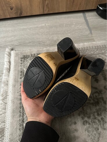 36 Beden siyah Renk Topuklu Ayakkabı