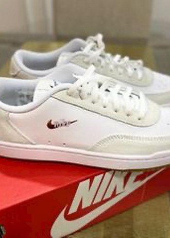 Nike NİKE BEYAZ Kadın Spor Ayakkabı sneaker ORJİNAL
