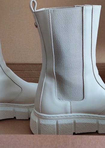 38 Beden beyaz Renk Nine west krem kadın bot