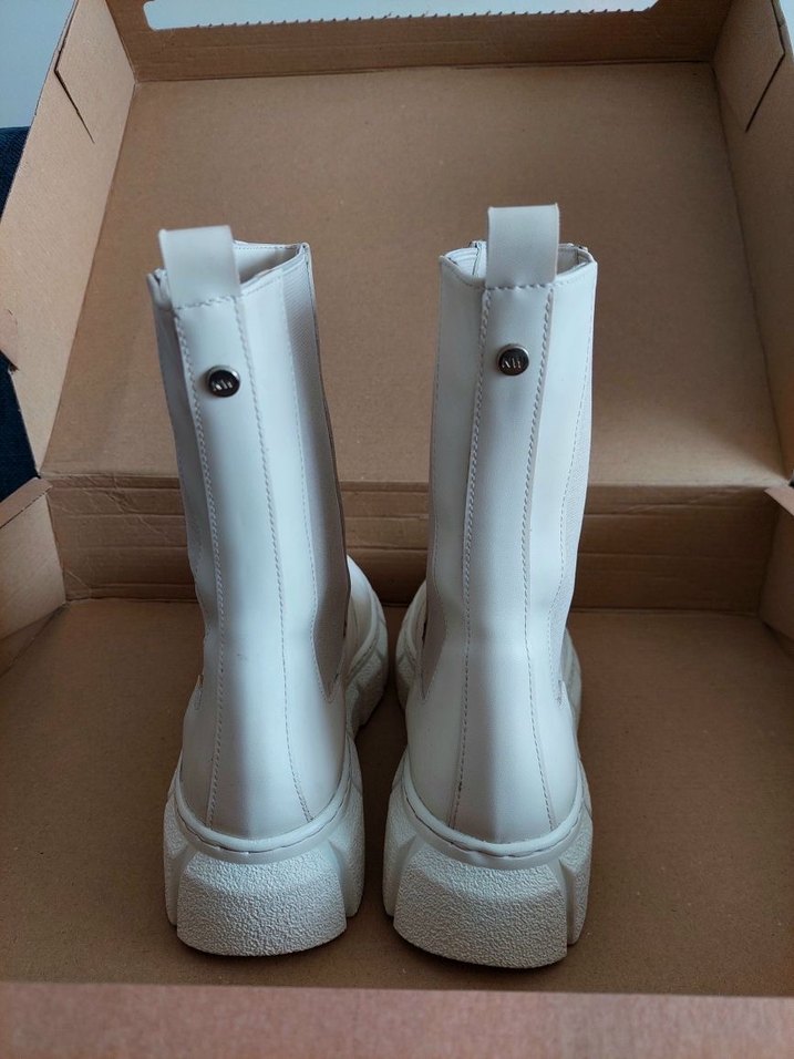 Nine west krem kadın bot - Görsel 2