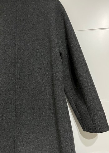 Zara kadın yumuşak dokulu oversize gri kaban - Görsel 4