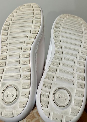 Under Armour erkek beyaz bez ayakkabı - Görsel 4