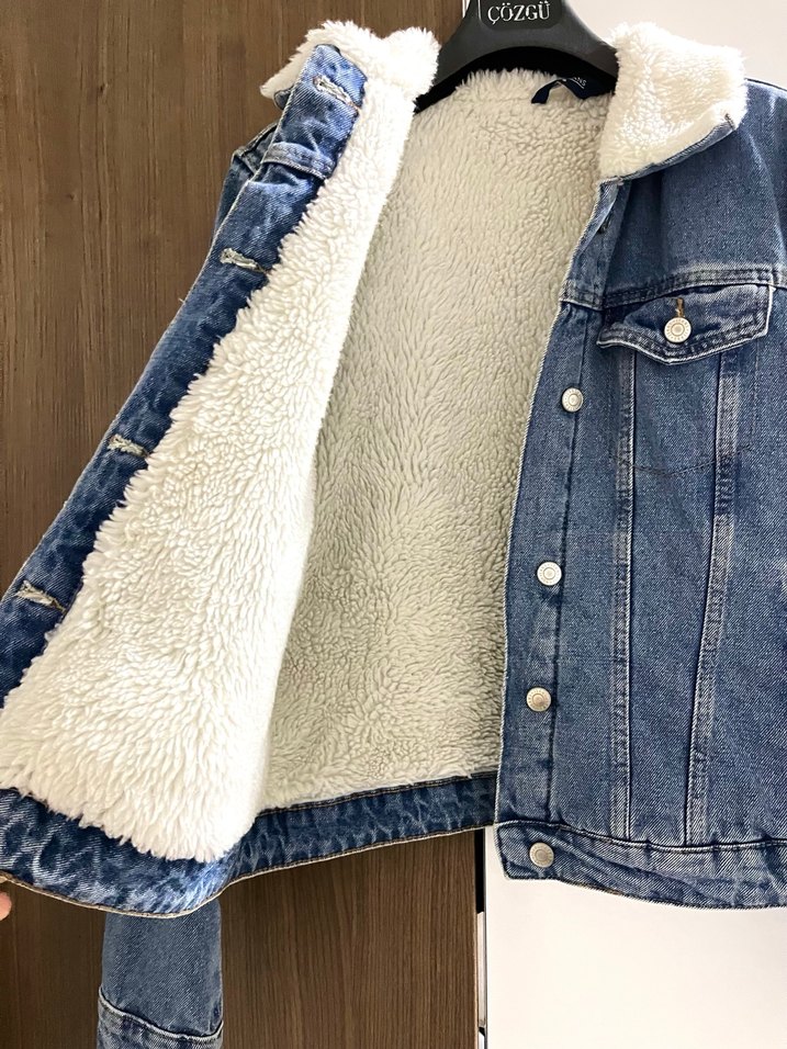 LCW Peluş Detaylı Mavi Kadın Denim Ceket - Görsel 3