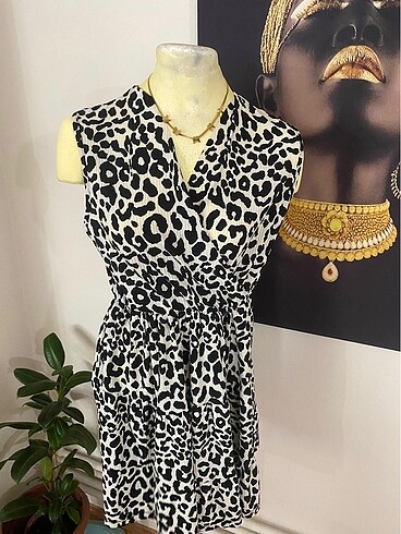 m Beden Zebra desenli elbise