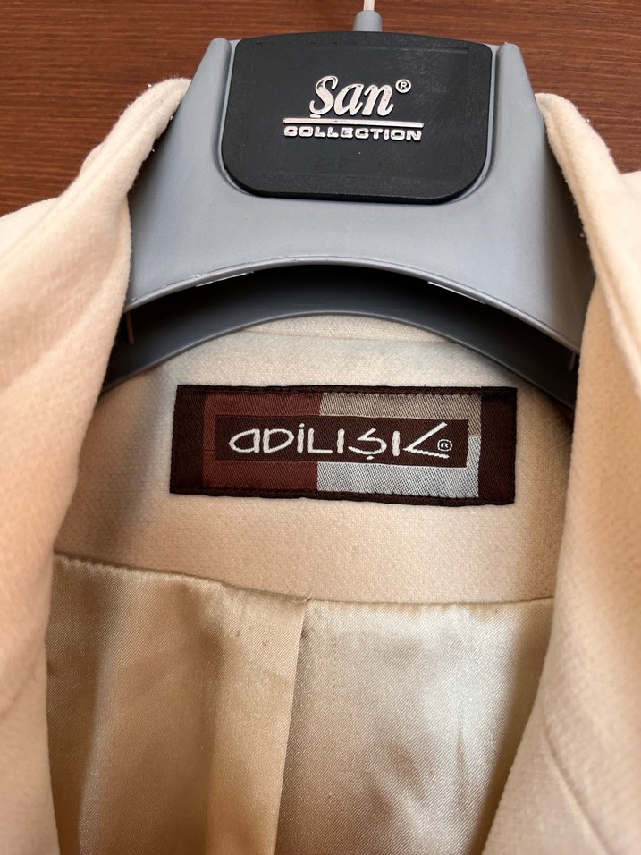 ADL ADİL IŞIK Düğmeli KEMİK Kaban - Görsel 3