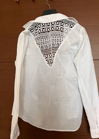 COLİNS Bohem Dantel Detaylı V Yaka Kadın Gömlek - Görsel 2