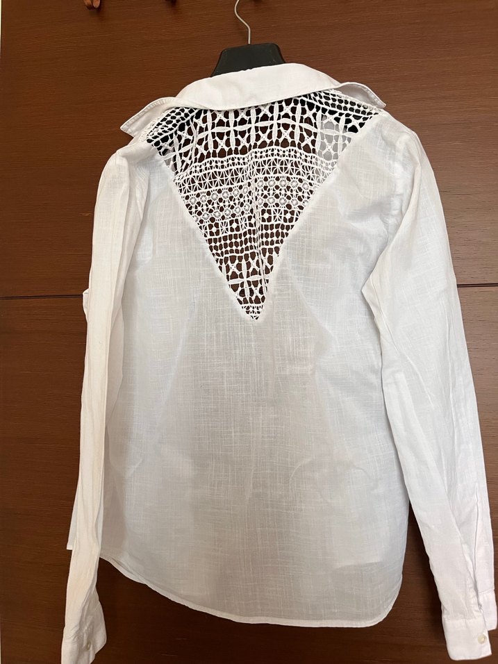 COLİNS Bohem Dantel Detaylı V Yaka Kadın Gömlek - Görsel 2