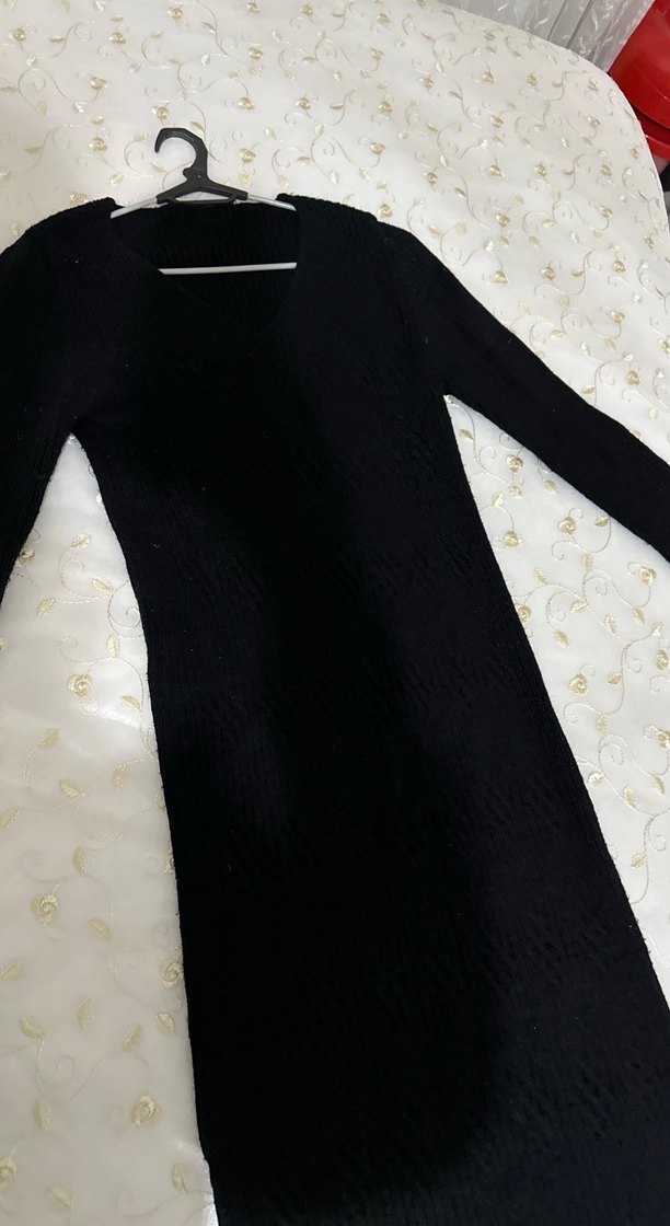 Uzun Kollu Siyah V Yaka Triko Elbise - Görsel 3