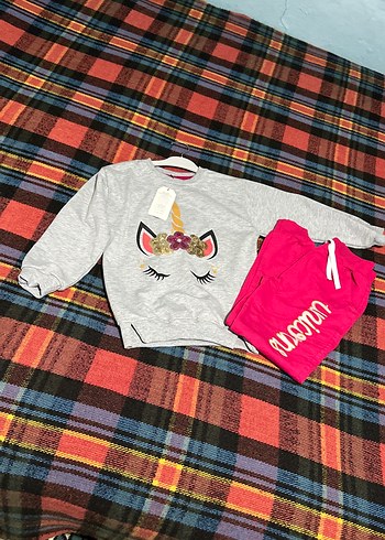 Kız çocuk eşofman takımı - Görsel 2