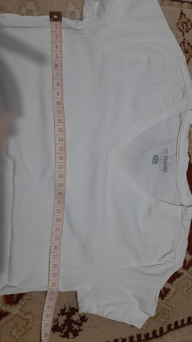 Beyaz V Yaka çocuk Tişörtü - Görsel 2