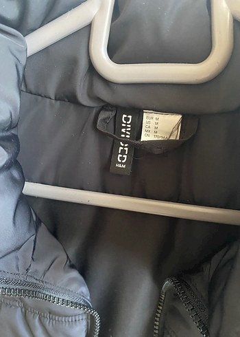 H&M M beden biraz geniş kalıptır