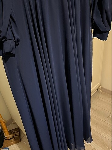 Lacivert abiye - Görsel 4