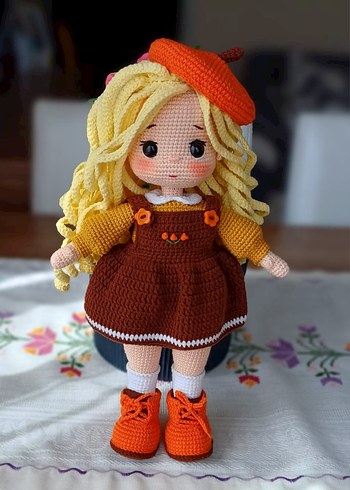 Eylül amigurumi Örgü Bebek