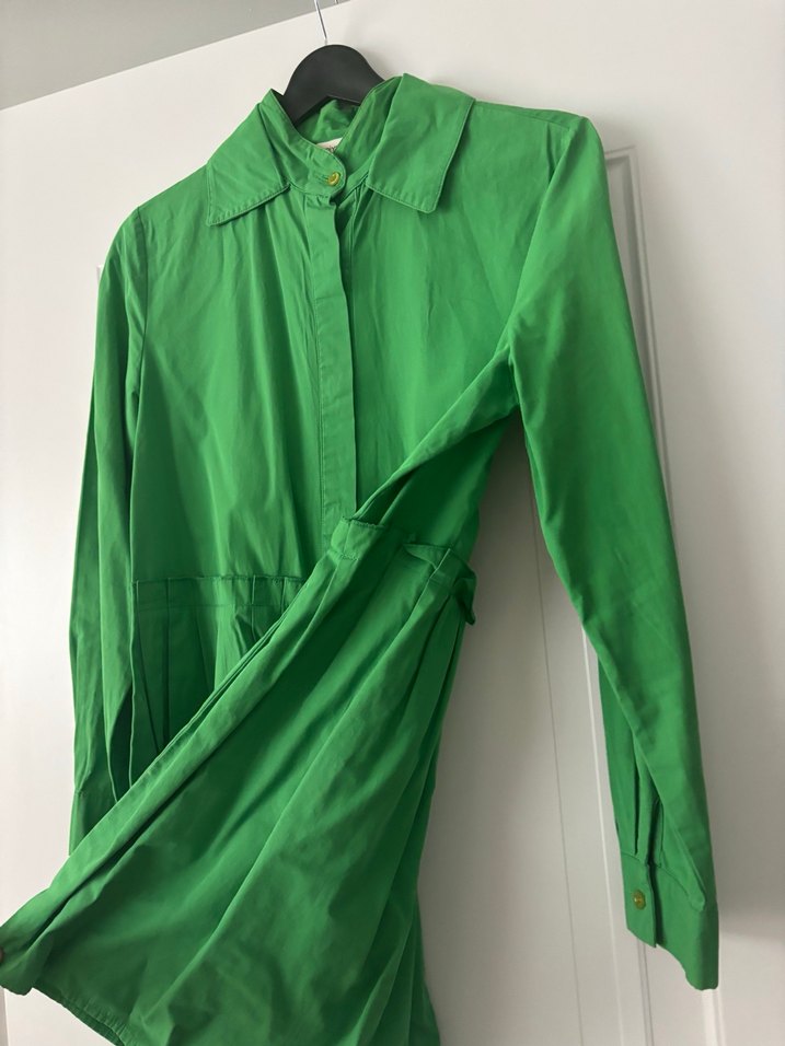 Kadriye Baştürk Düğmeli Yeşil gömlek - Görsel 4